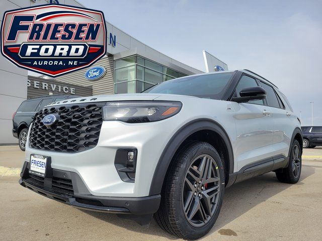 2026 Ford Explorer ST-LINE 4WD's photo
