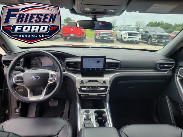 2023 Ford Explorer XLT - Photo 18