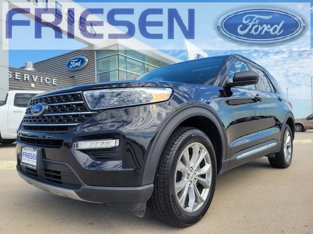 2023 Ford Explorer XLT's photo