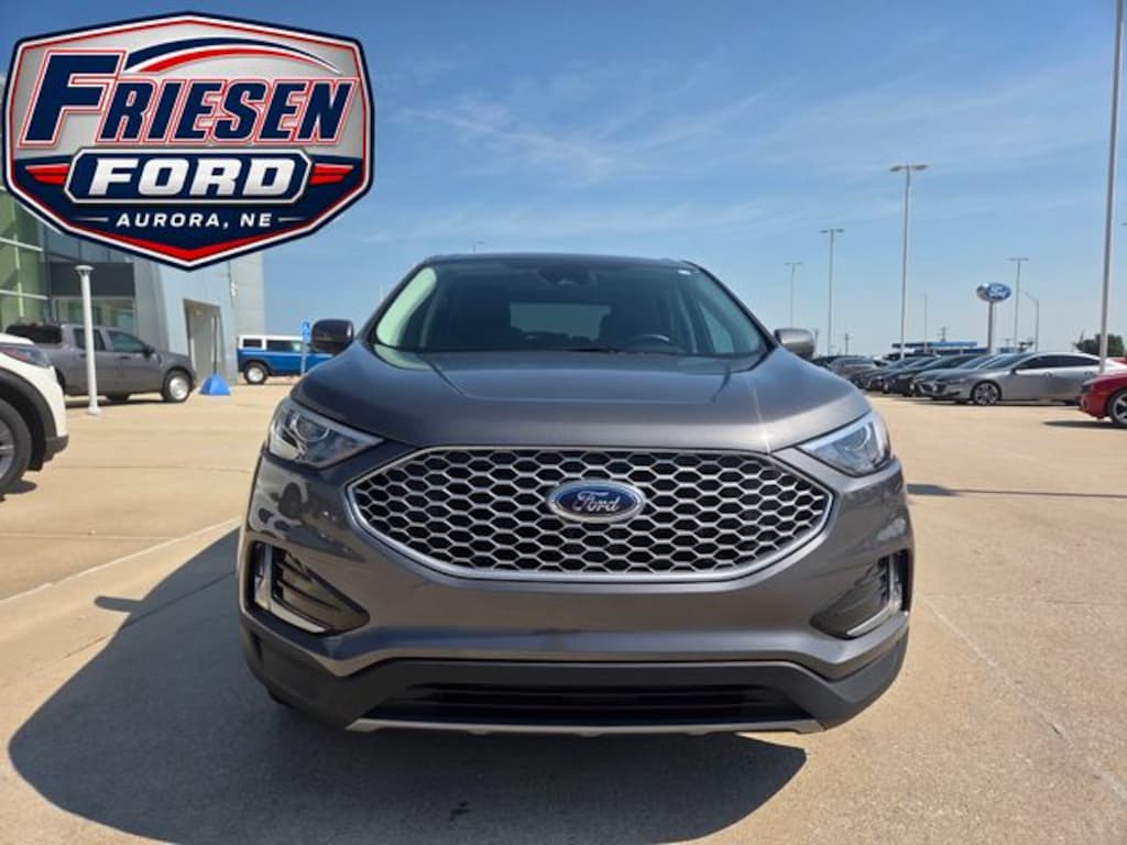 Used 2024 Ford Edge SUV