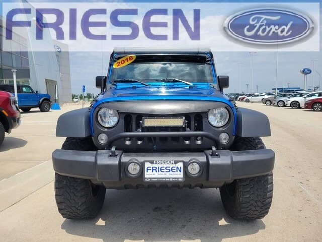 Used 2016 Jeep Wrangler Unlimited Sport S with VIN 1C4HJWDG5GL109802 for sale in Aurora, NE