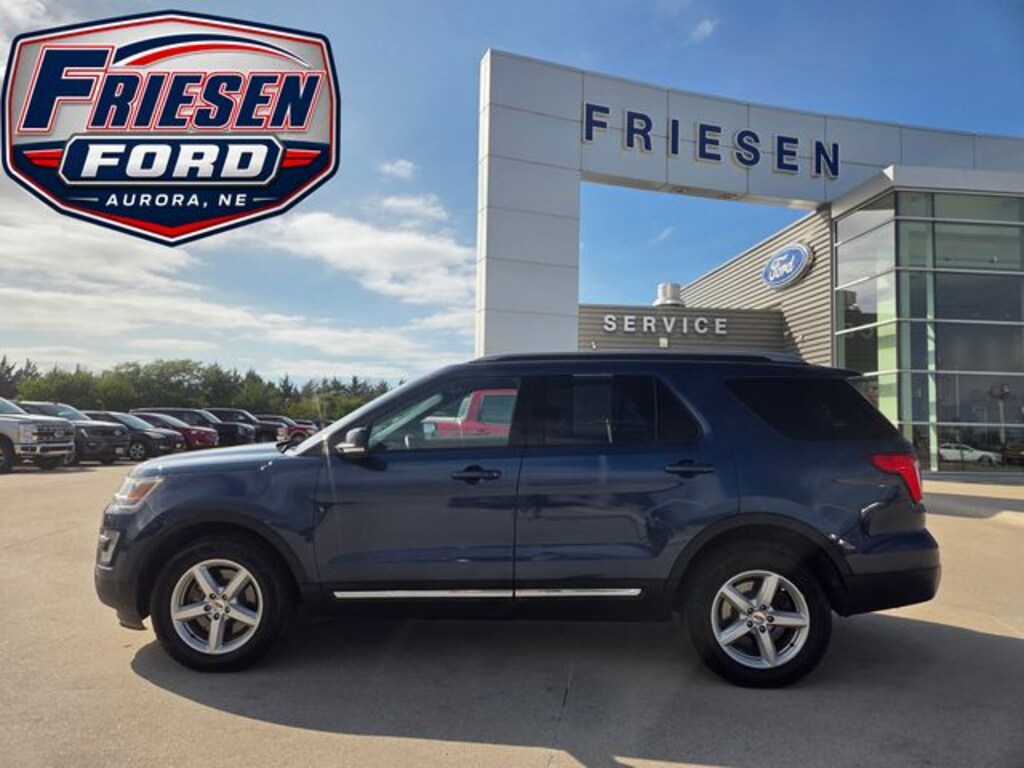 Used 2017 Ford Explorer XLT SUV
