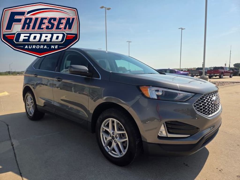 Used 2024 Ford Edge SUV