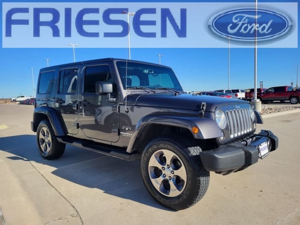 Used 2016 Jeep Wrangler JK Unlimited Sahara 4x4 SUV