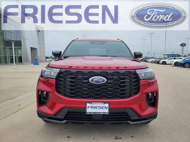 2025 Ford Explorer ST-Line photo 2