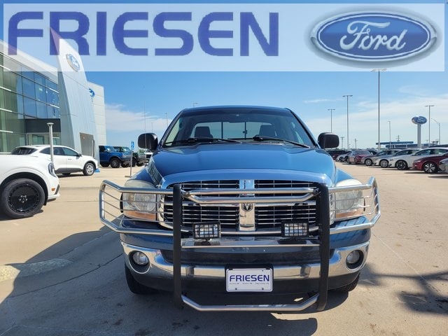 Used 2006 Dodge Ram 1500 Pickup SLT with VIN 1D7HU18236S682166 for sale in Aurora, NE