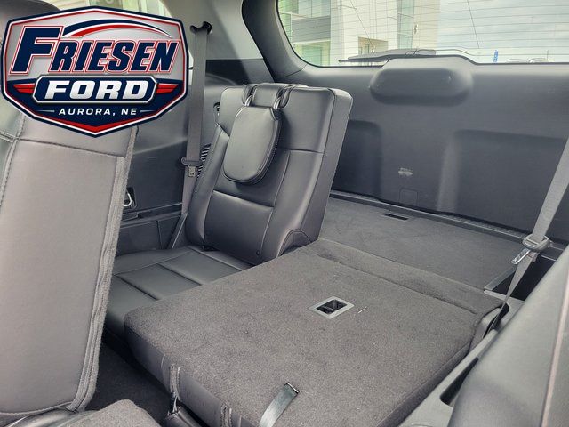 2023 Ford Explorer XLT - Photo 25