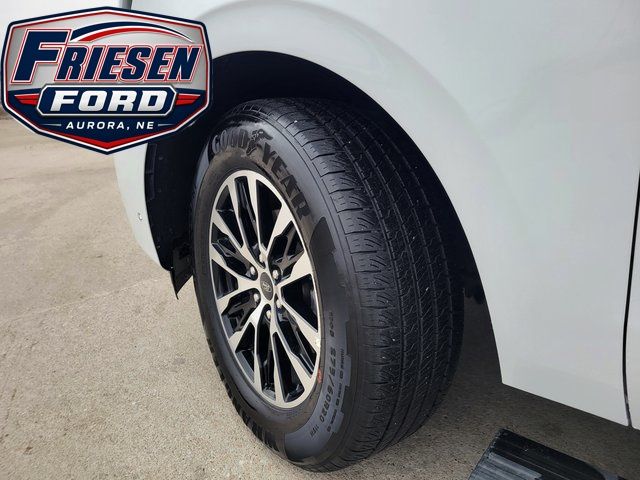 2025 Ford Expedition Platinum - Photo 9