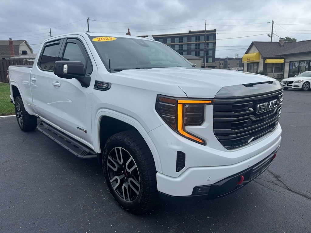 Used 2023 GMC Sierra 1500 AT4 Truck Crew Cab
