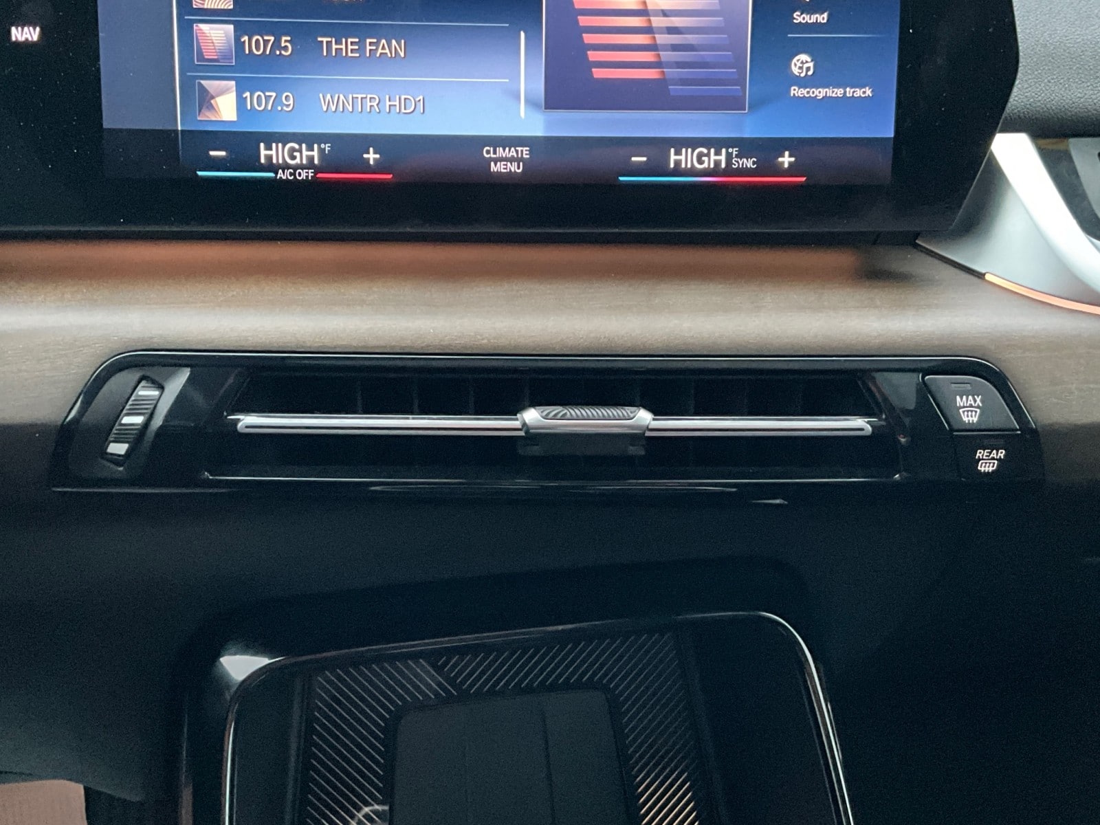 2023 BMW X1 28i - Photo 25