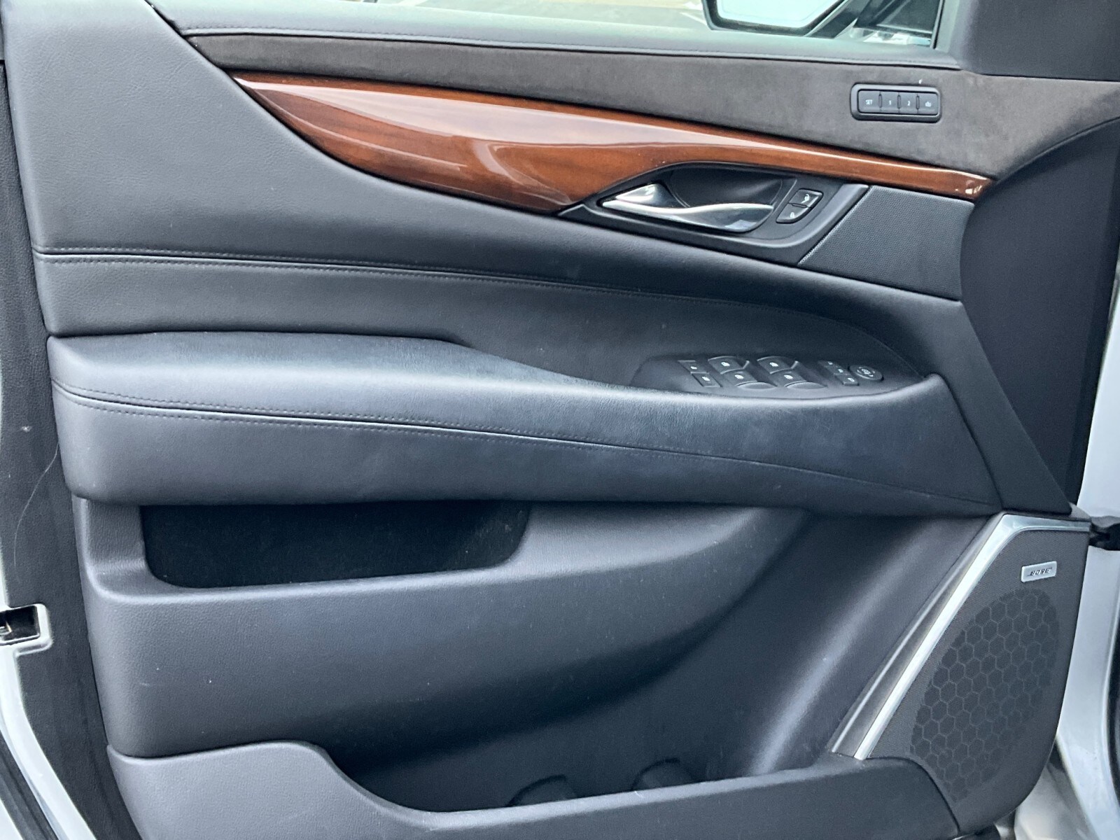 2020 Cadillac Escalade ESV Premium Luxury - Photo 34