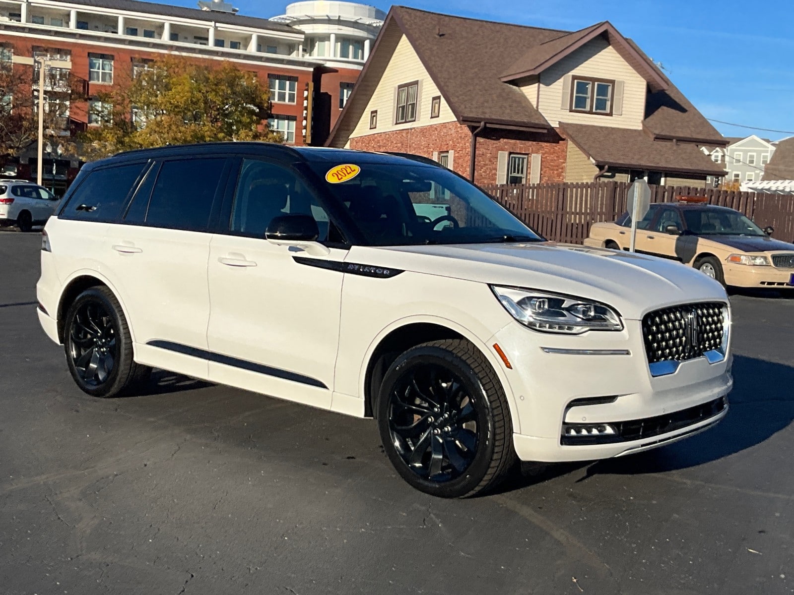 2022 Lincoln Aviator Grand Touring's photo