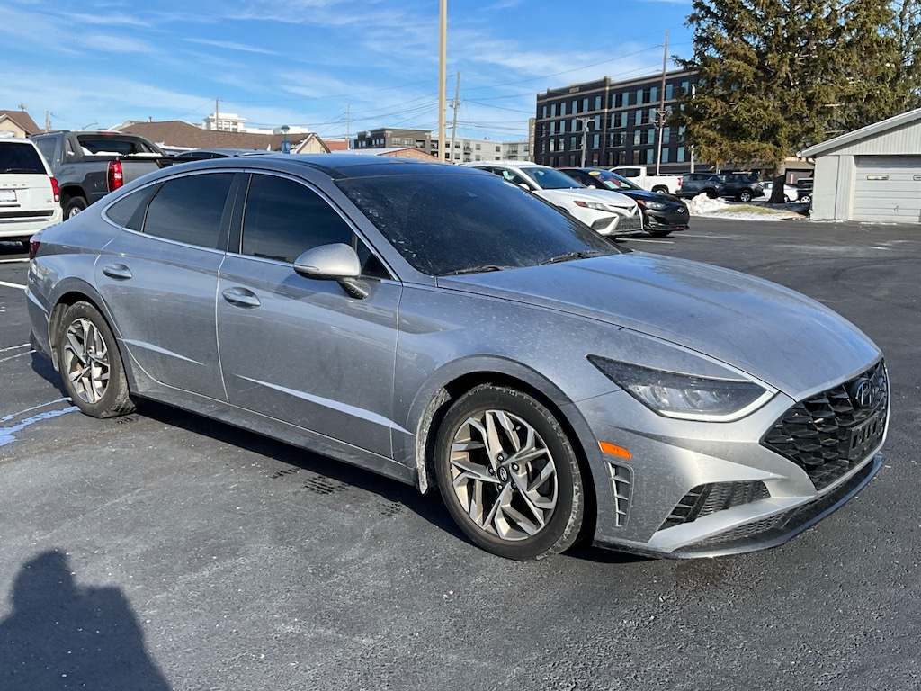 Used 2021 Hyundai Sonata SEL Sedan