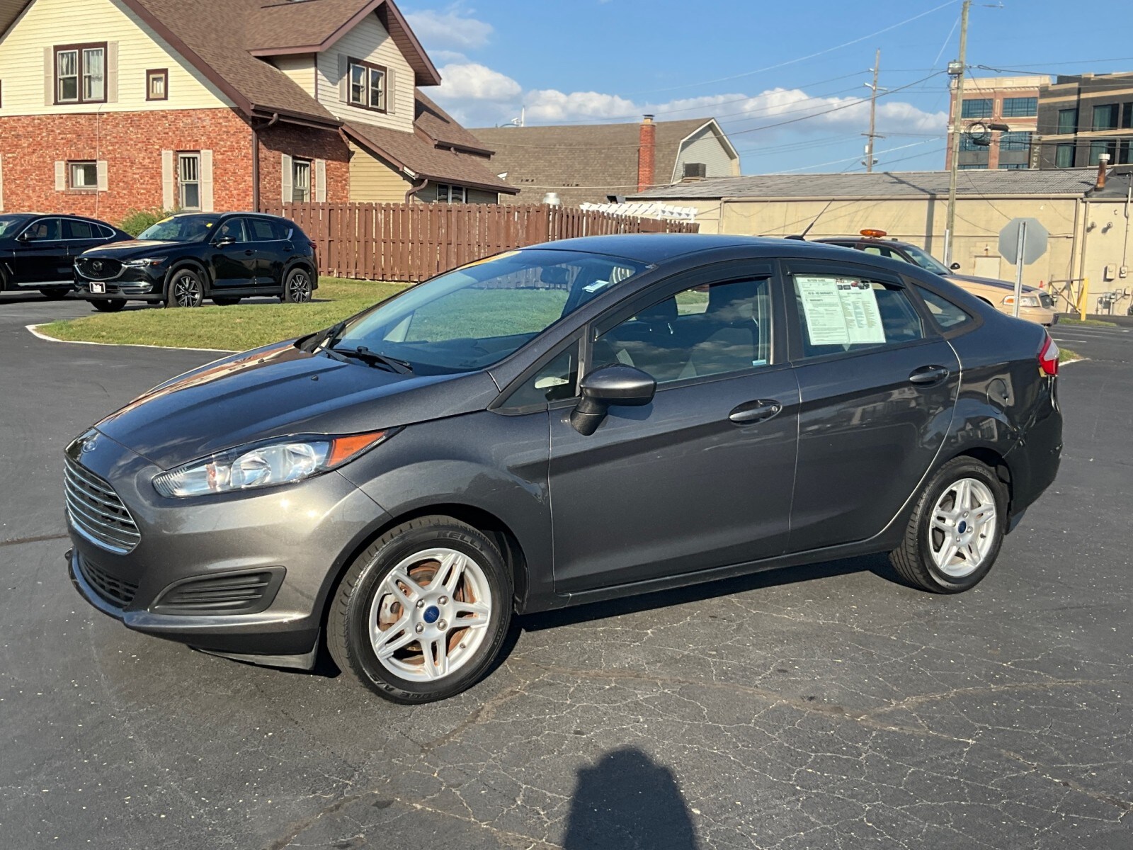 2017 Ford Fiesta SE photo 3