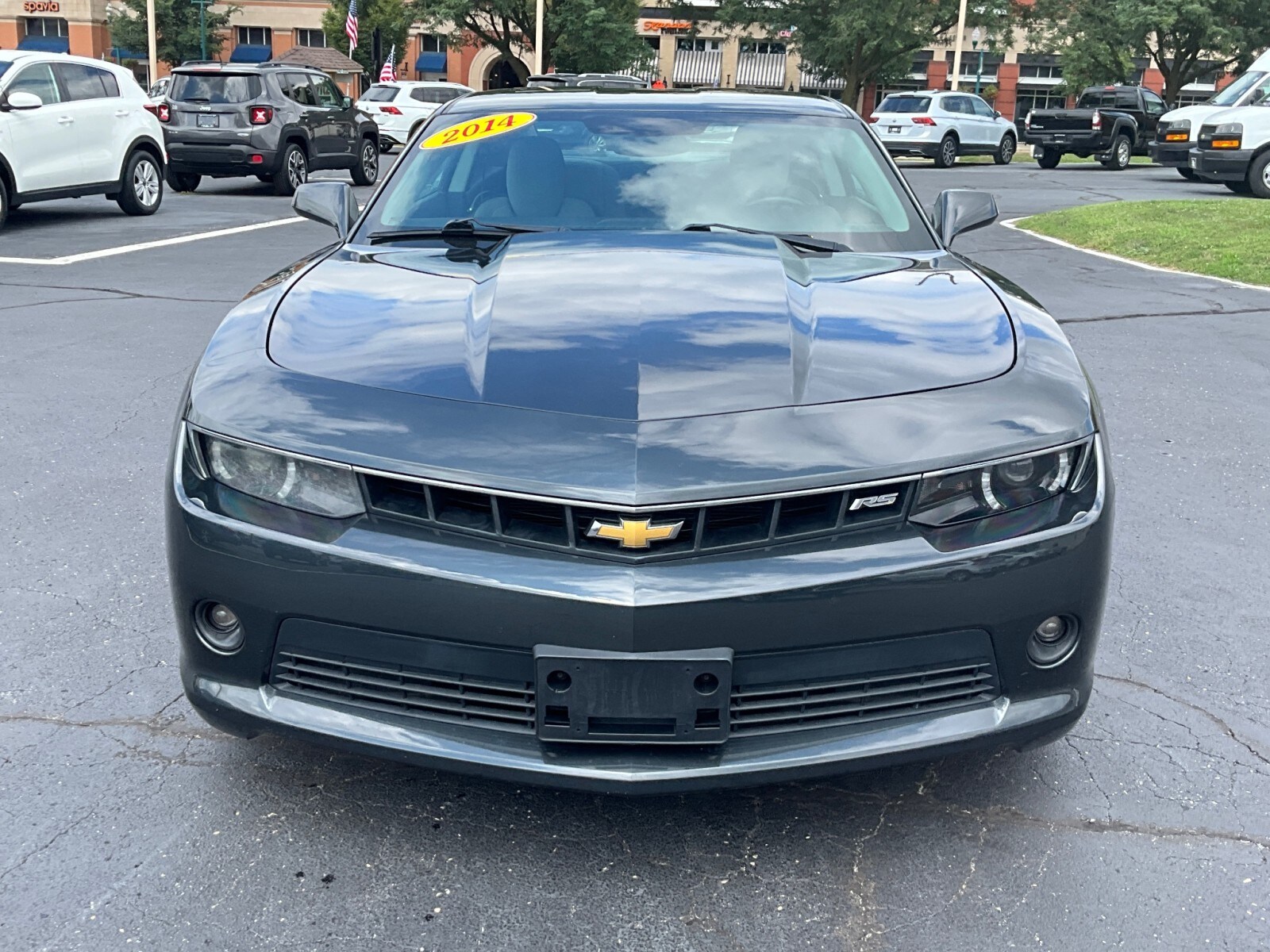 2014 Chevrolet Camaro 1LT photo 2