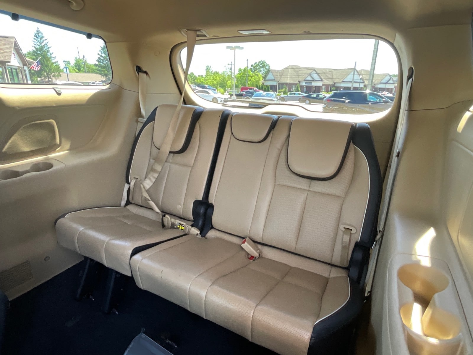 2016 Kia Sedona SX - Photo 36