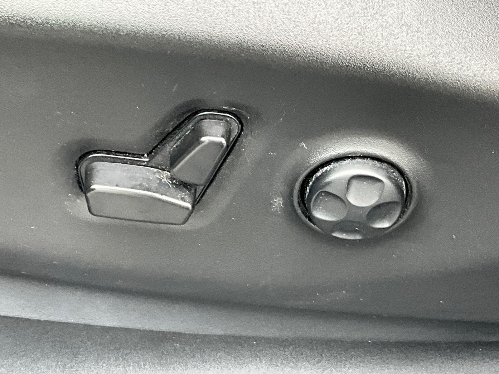 2023 Chrysler Pacifica Touring - Photo 24