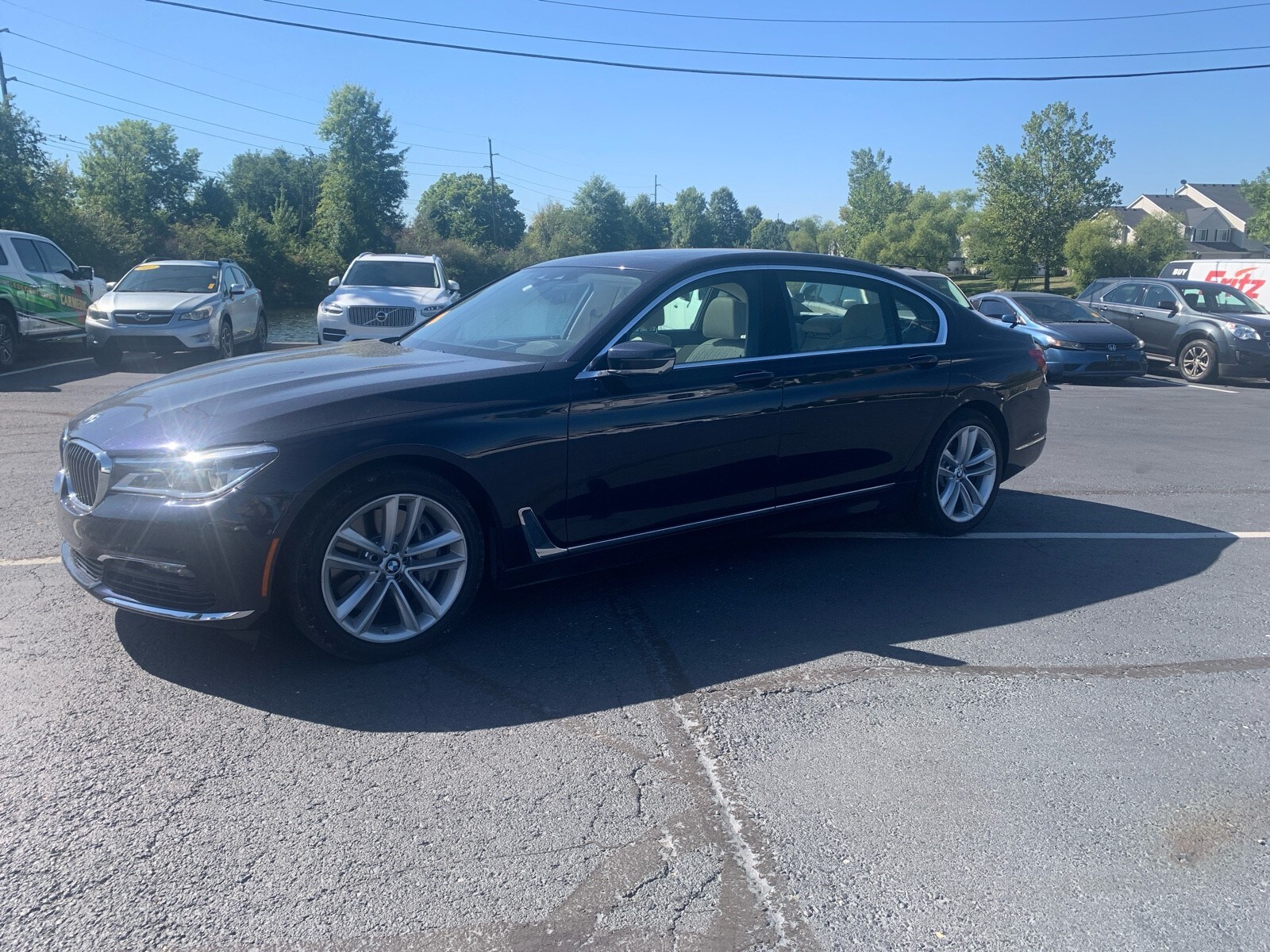 2017 Bmw 750i xDrive Sedan photo 3