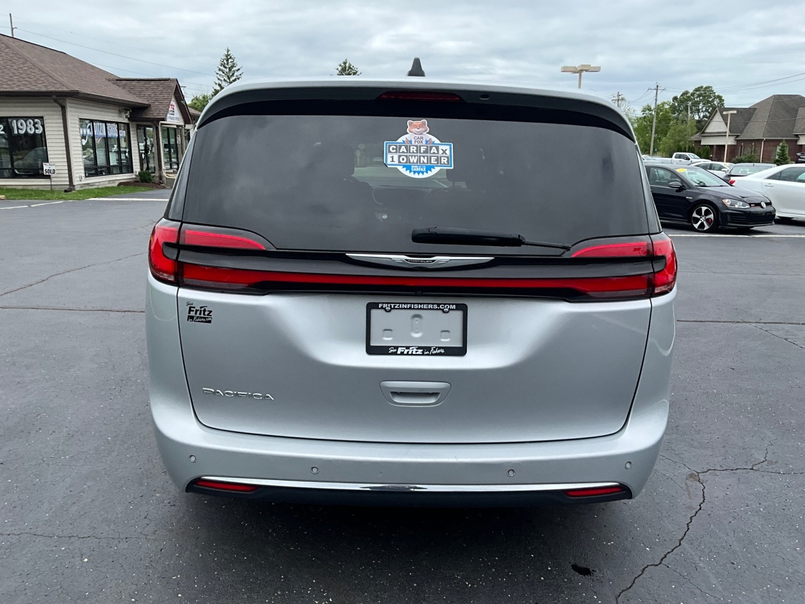 2023 Chrysler Pacifica Touring - Photo 5