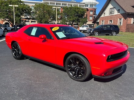 2018 Dodge Challenger SXT Coupe