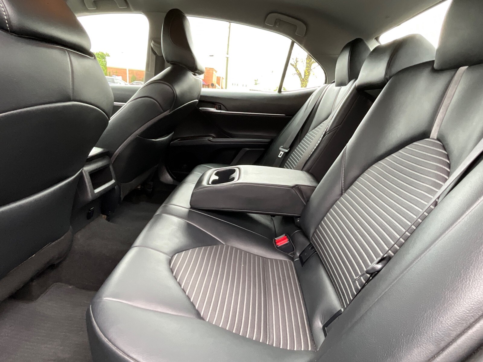 2024 Toyota Camry SE - Photo 26