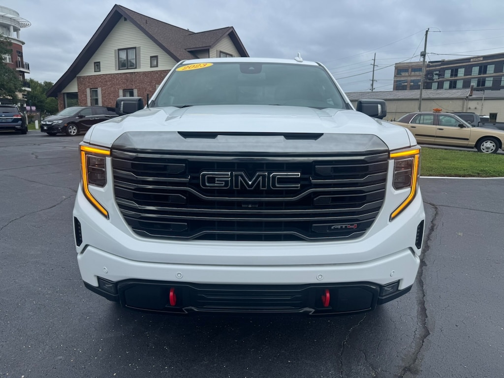 Used 2023 GMC Sierra 1500 AT4 Truck Crew Cab