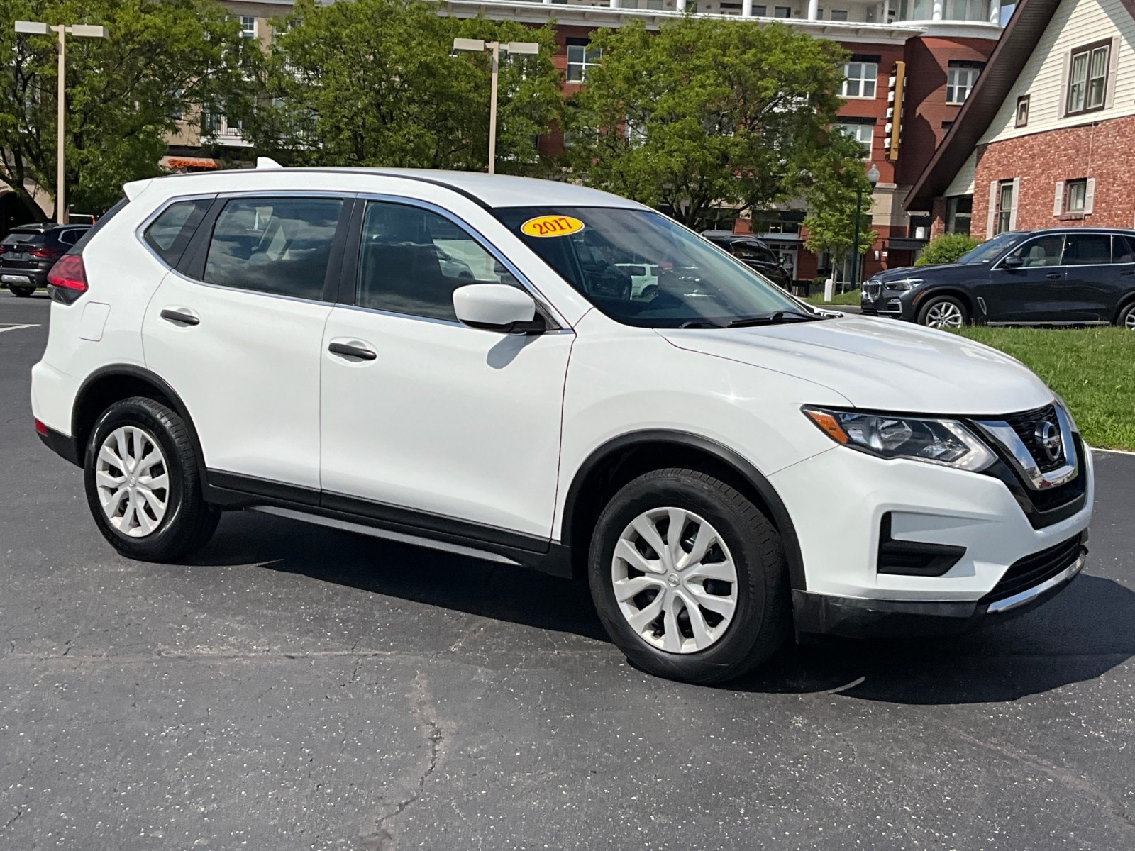 2017 Nissan Rogue S