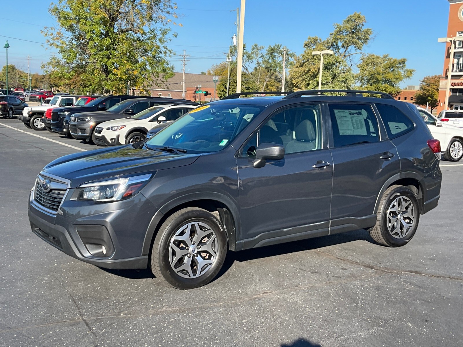 2021 Subaru Forester Premium photo 3