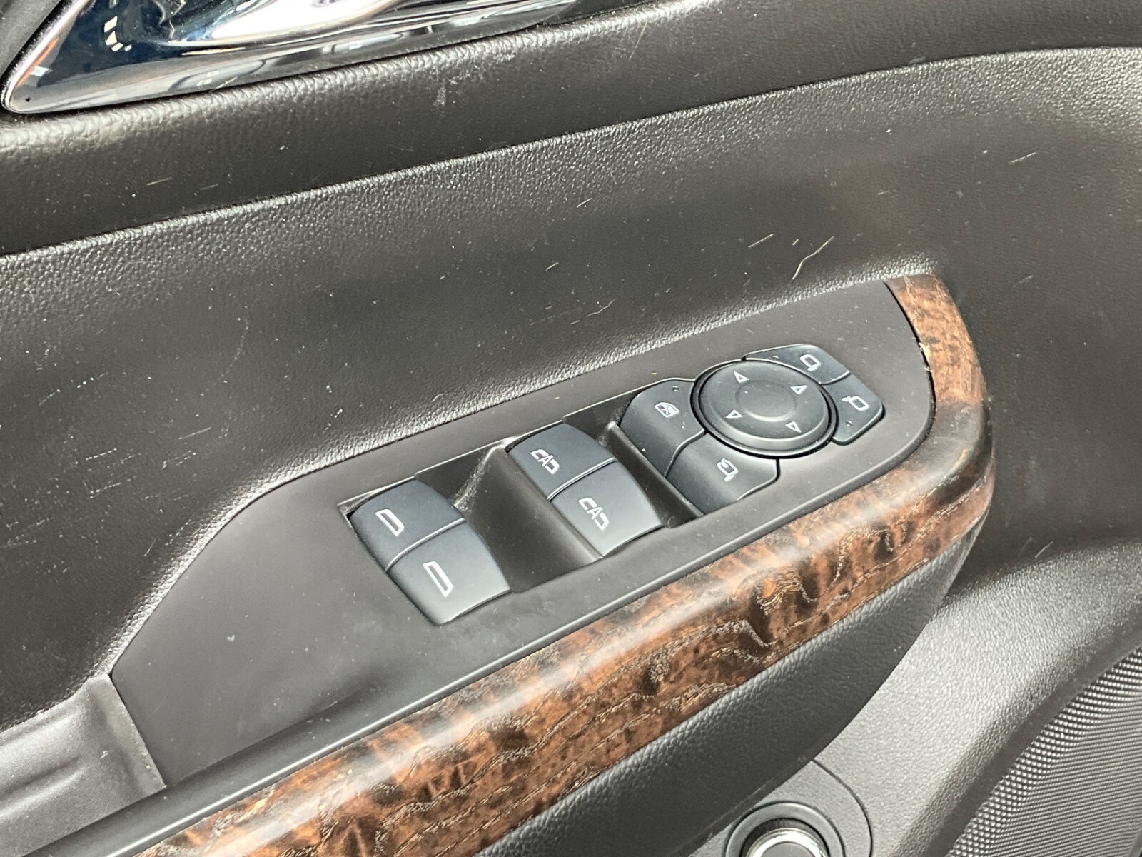 2021 GMC Acadia Denali - Photo 31
