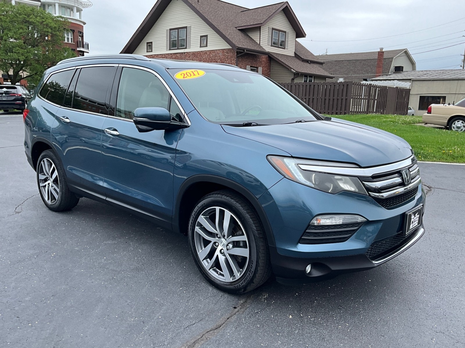 2017 Honda Pilot 4WD Touring's photo