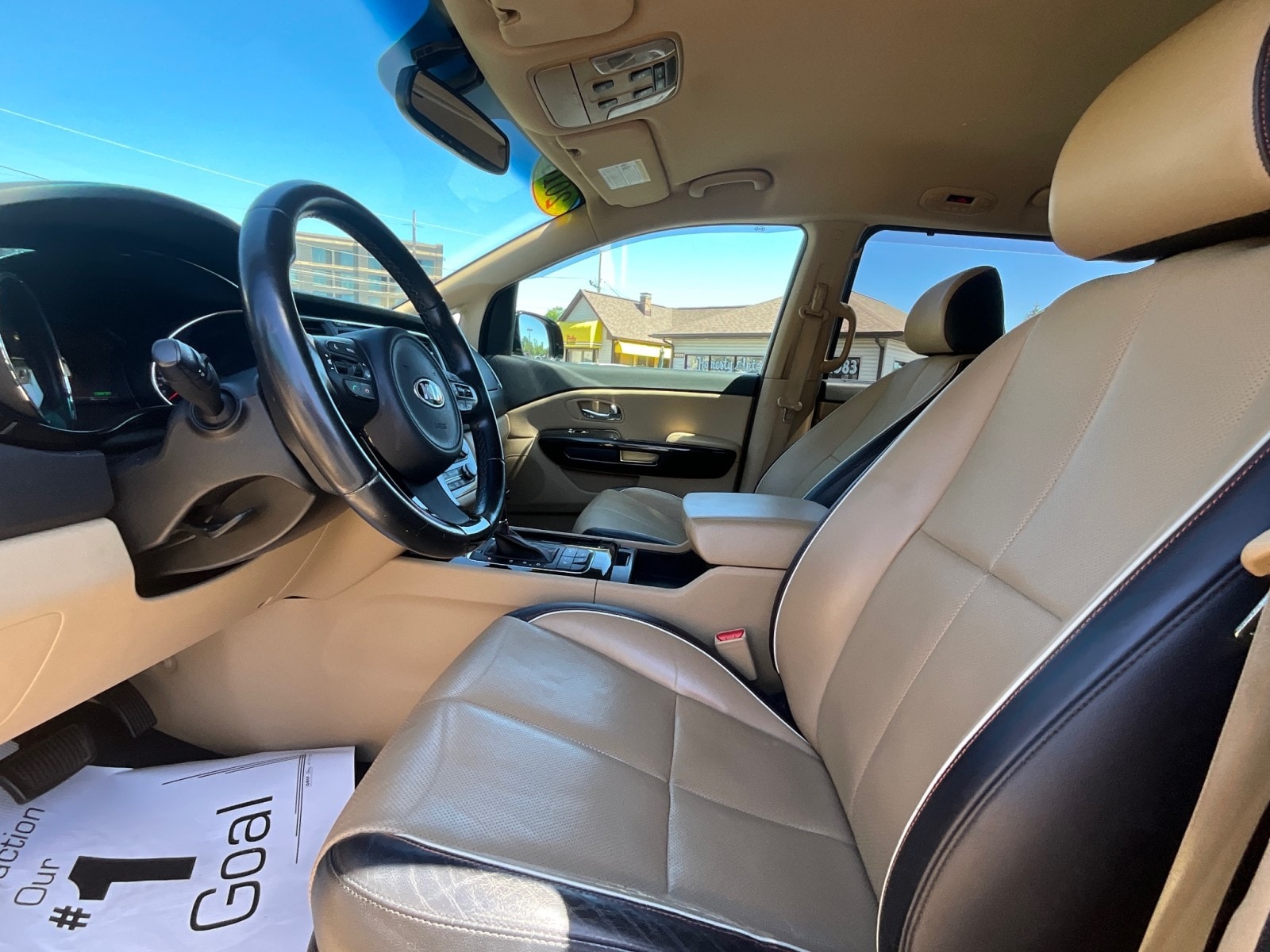 2016 Kia Sedona SX - Photo 27