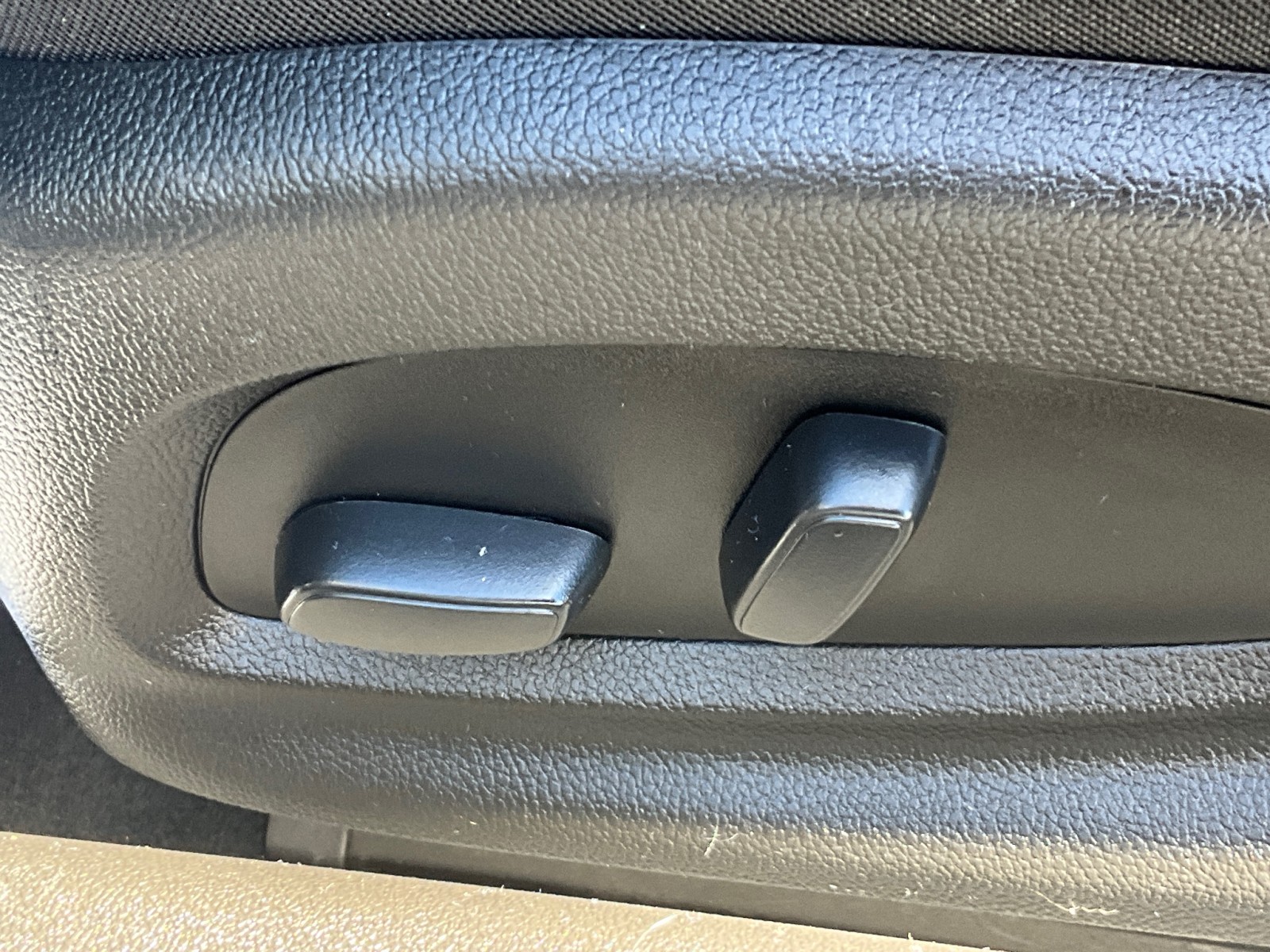 2023 Chevrolet Camaro 1LT - Photo 22