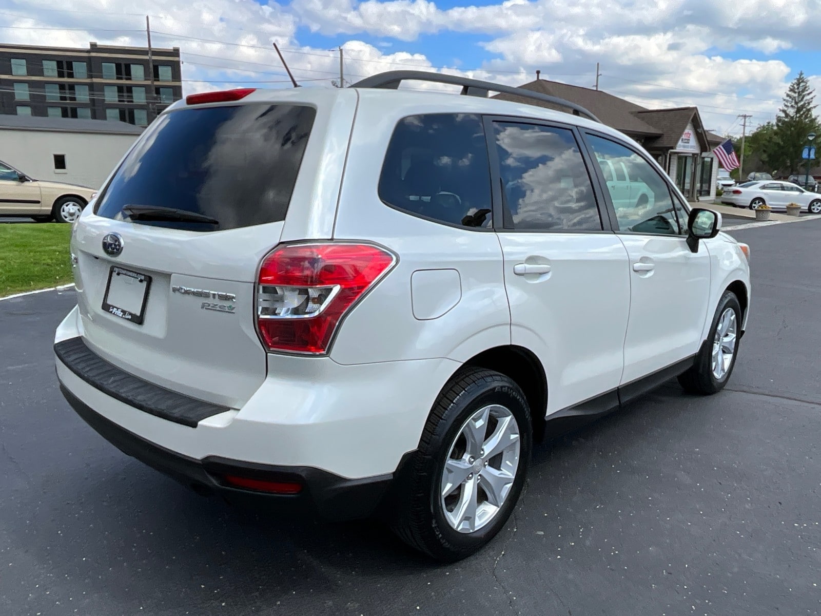 2014 Subaru Forester 2.5i Premium Package AT PZEV's photo