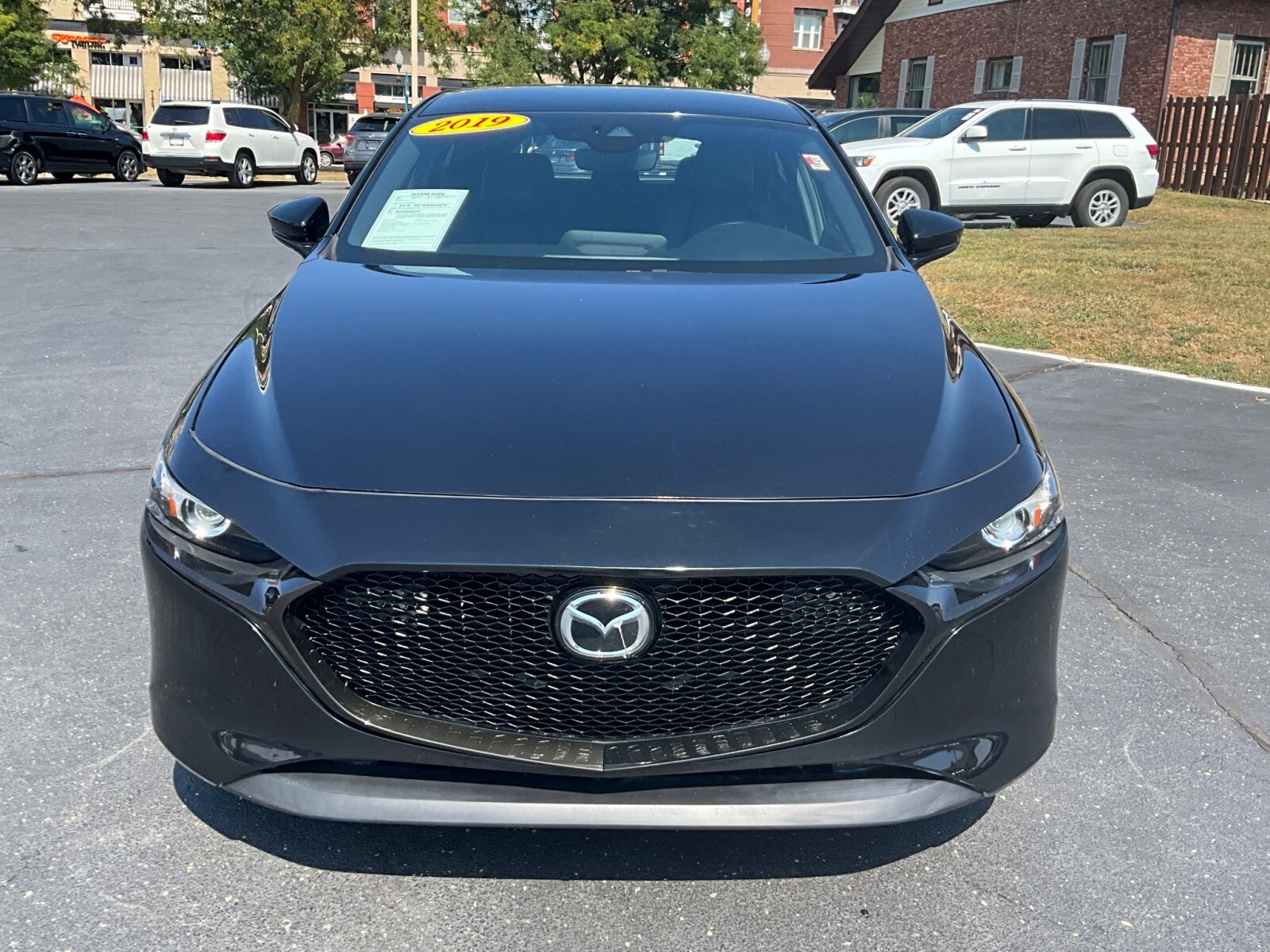 2019 Mazda Mazda3 Preferred Hatchback photo 2