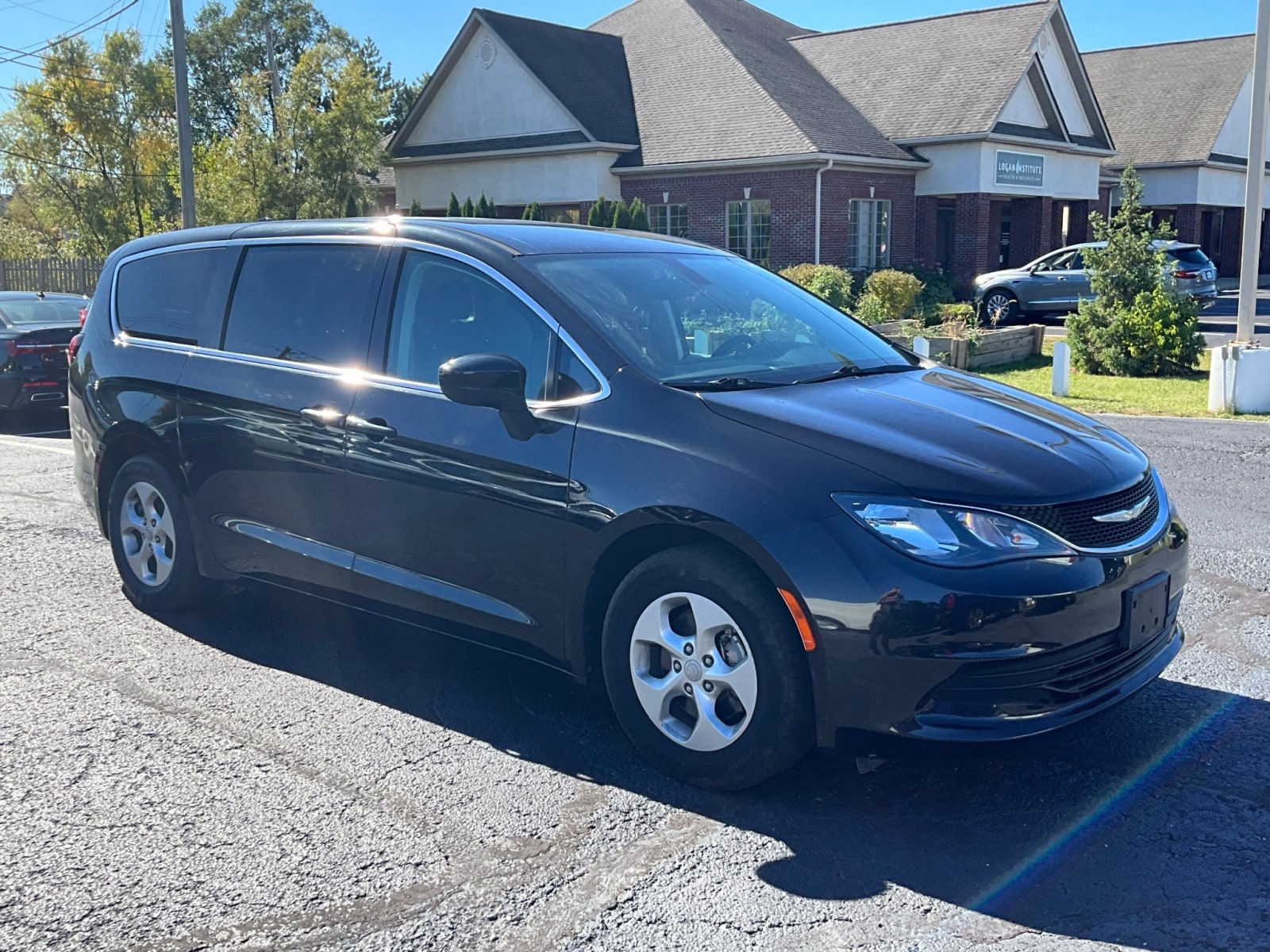2017 Chrysler Pacifica LX