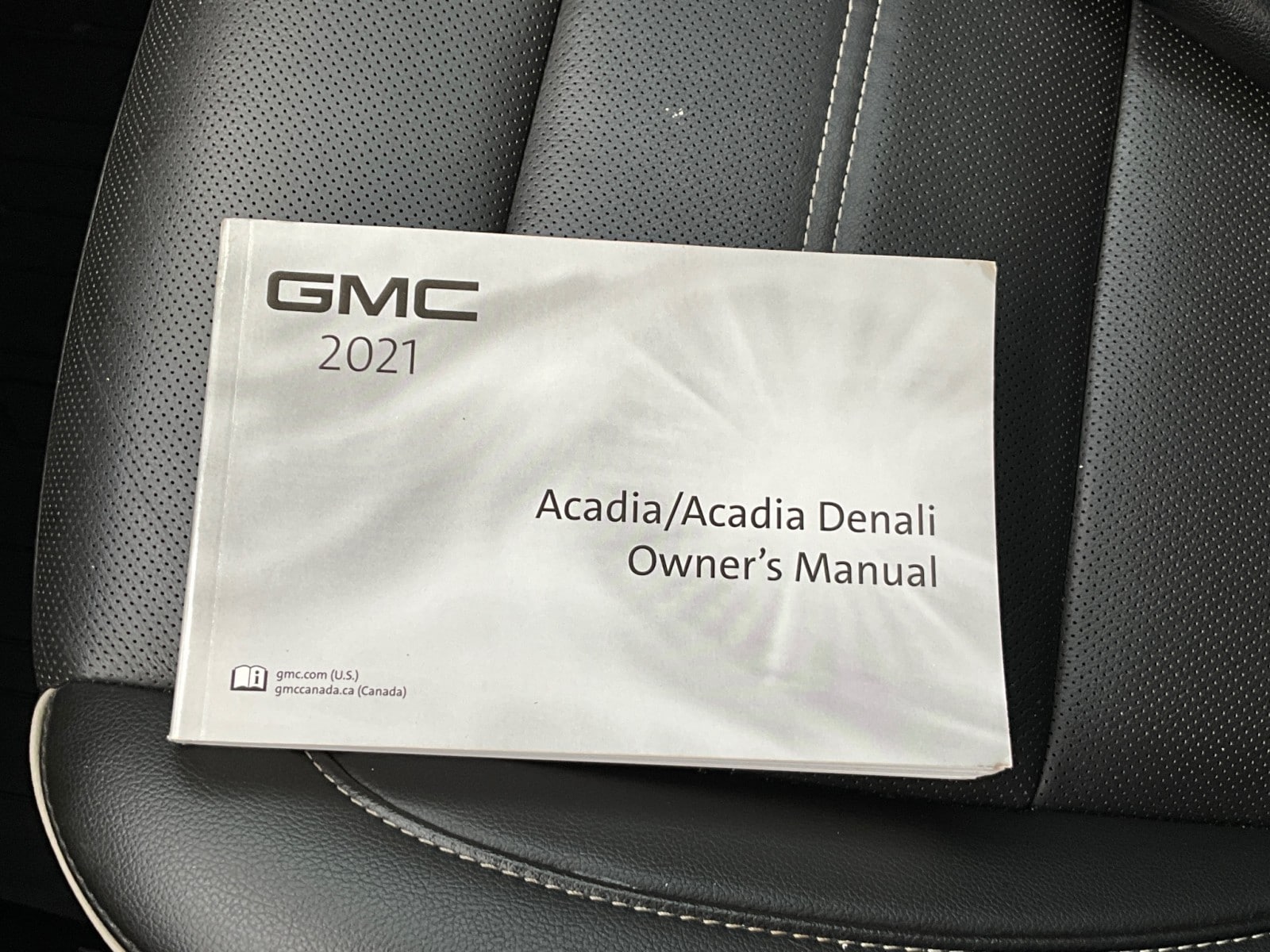 2021 GMC Acadia Denali - Photo 42