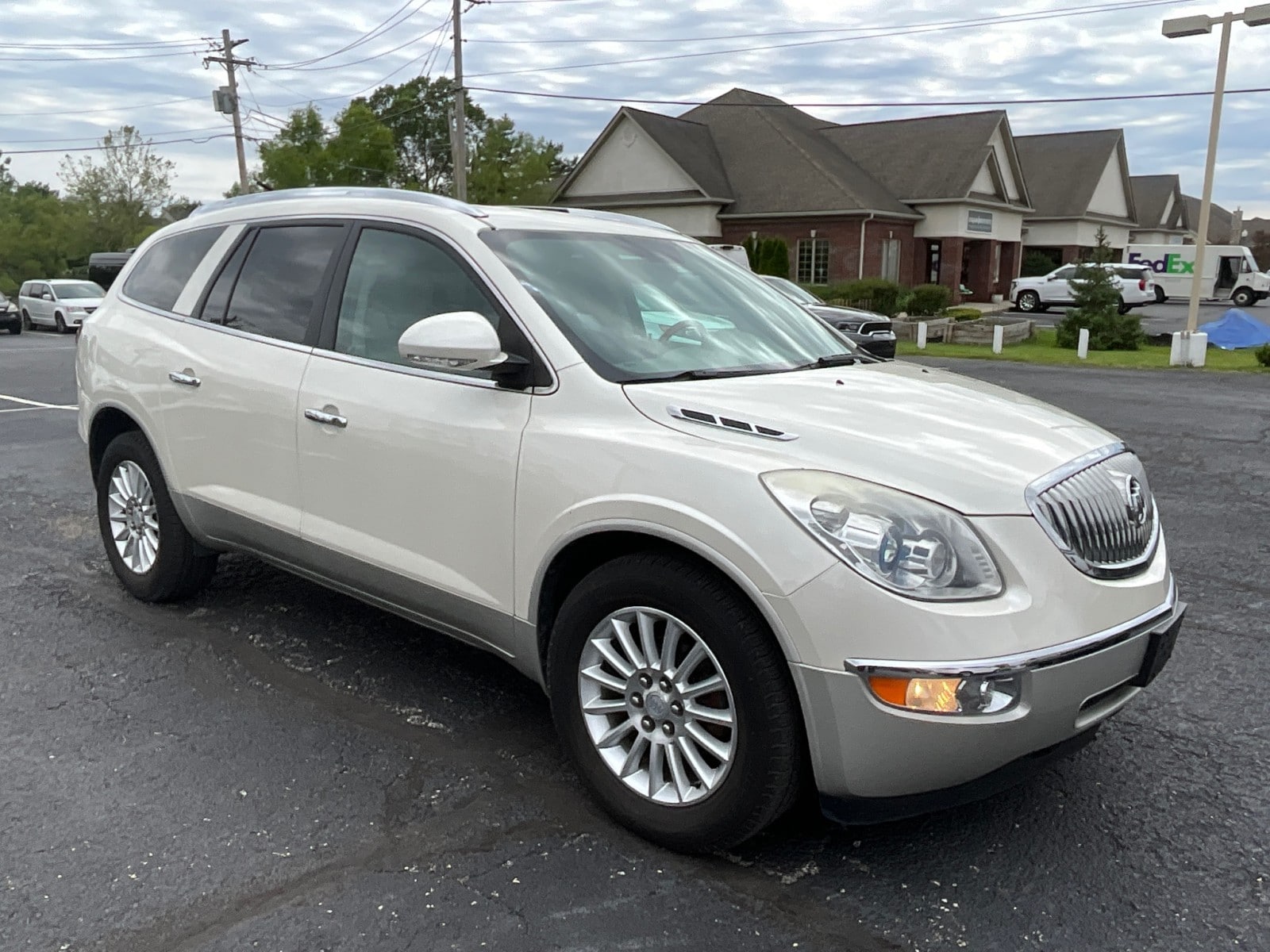 2010 Buick Enclave CXL-1 FWD's photo