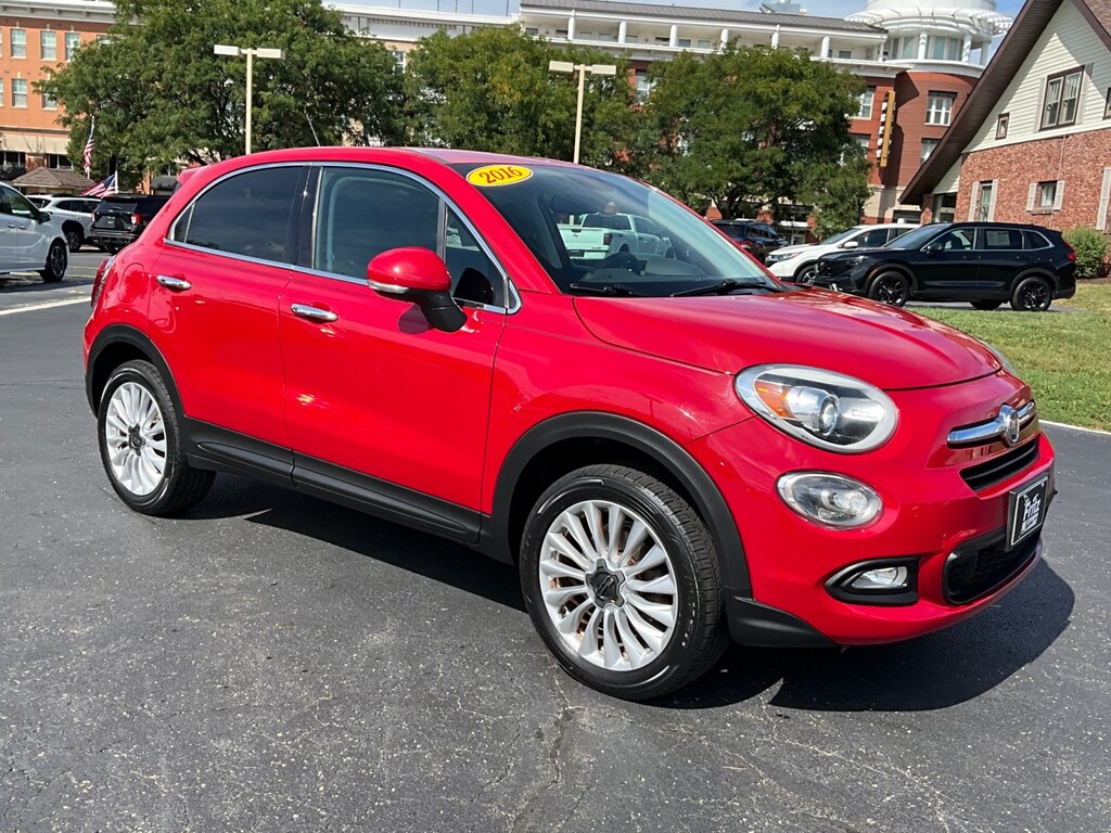 Used 2016 FIAT 500X Lounge SUV