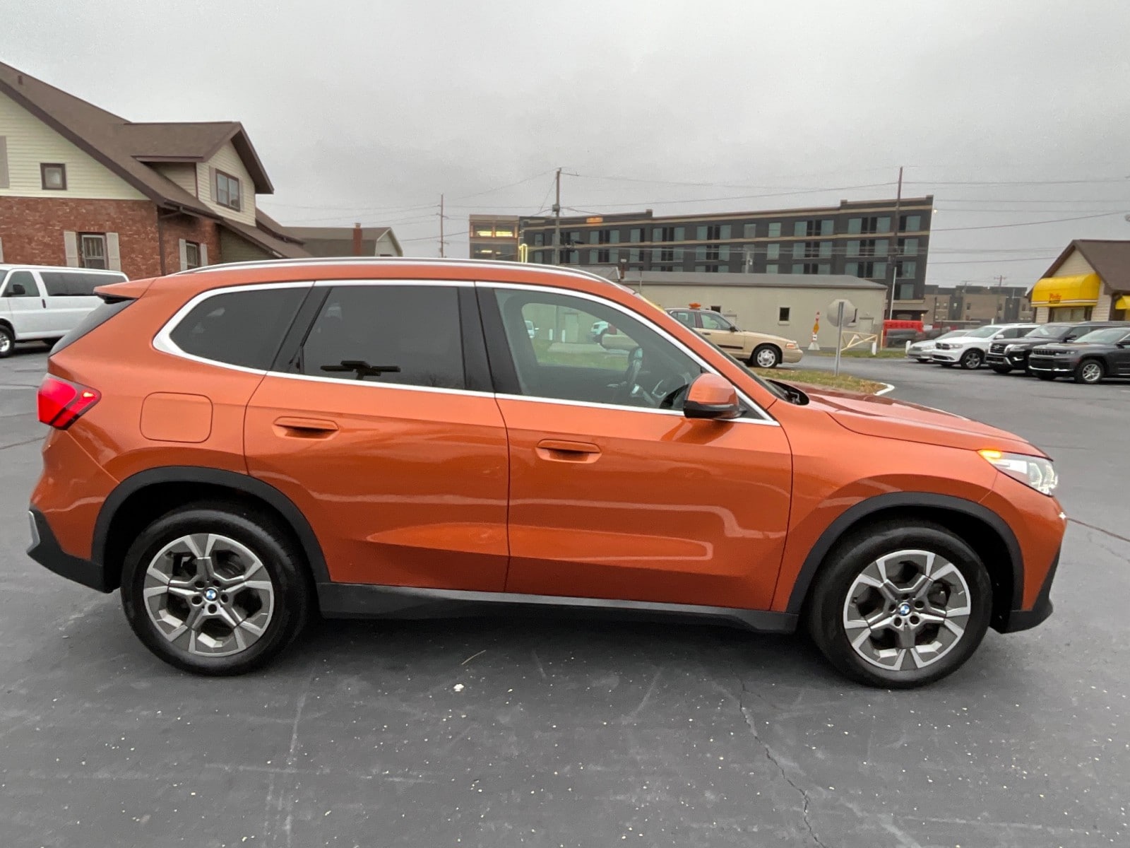 2023 BMW X1 28i - Photo 8