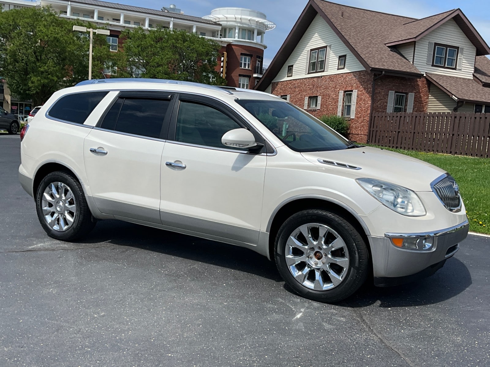 2012 Buick Enclave Premium AWD's photo