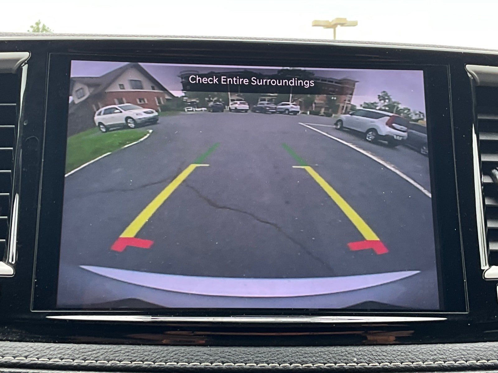 2023 Chrysler Pacifica Touring - Photo 19