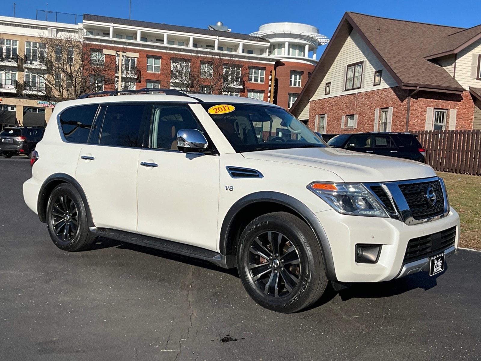2017 Nissan Armada Platinum's photo