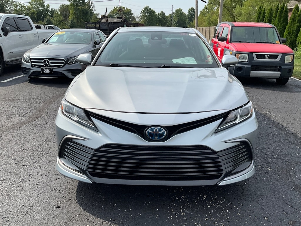 Used 2021 Toyota Camry Hybrid LE Sedan