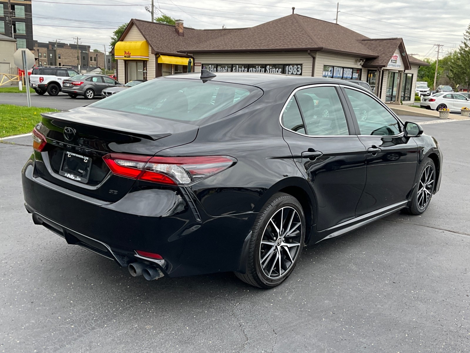 2024 Toyota Camry SE - Photo 7