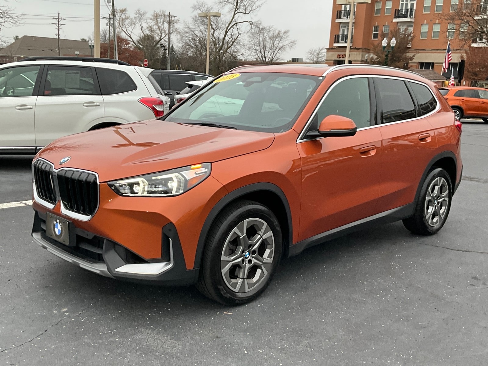 2023 BMW X1 28i - Photo 3