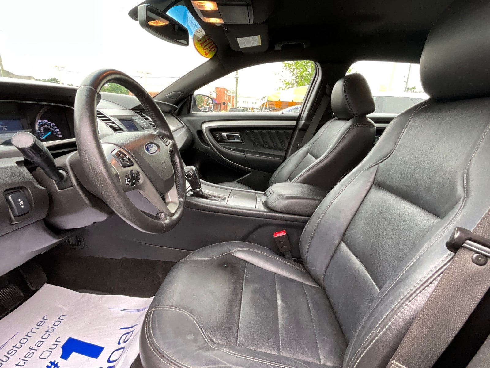 2015 Ford Taurus SEL - Photo 22