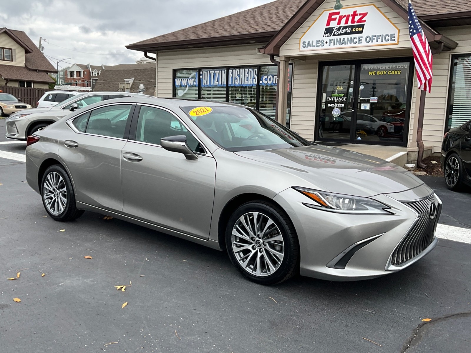 2021 Lexus ES