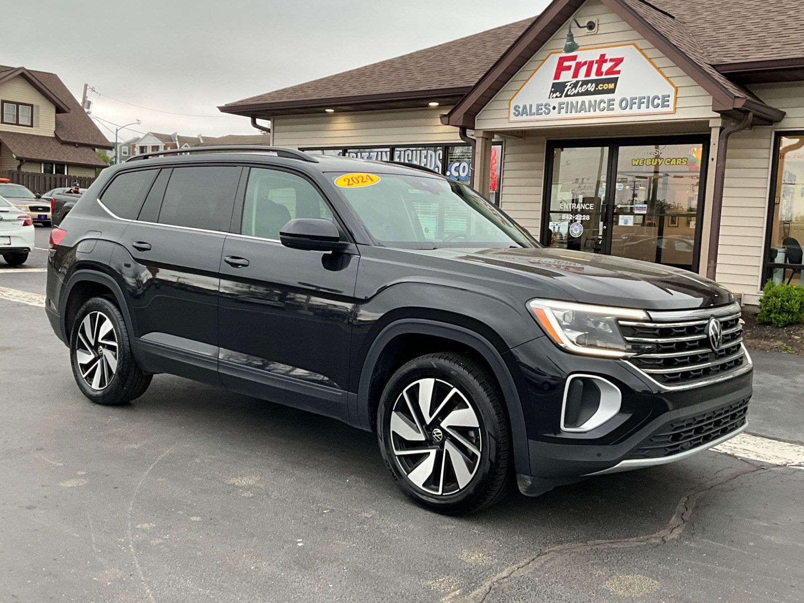 2024 Volkswagen Atlas SE w/Tech