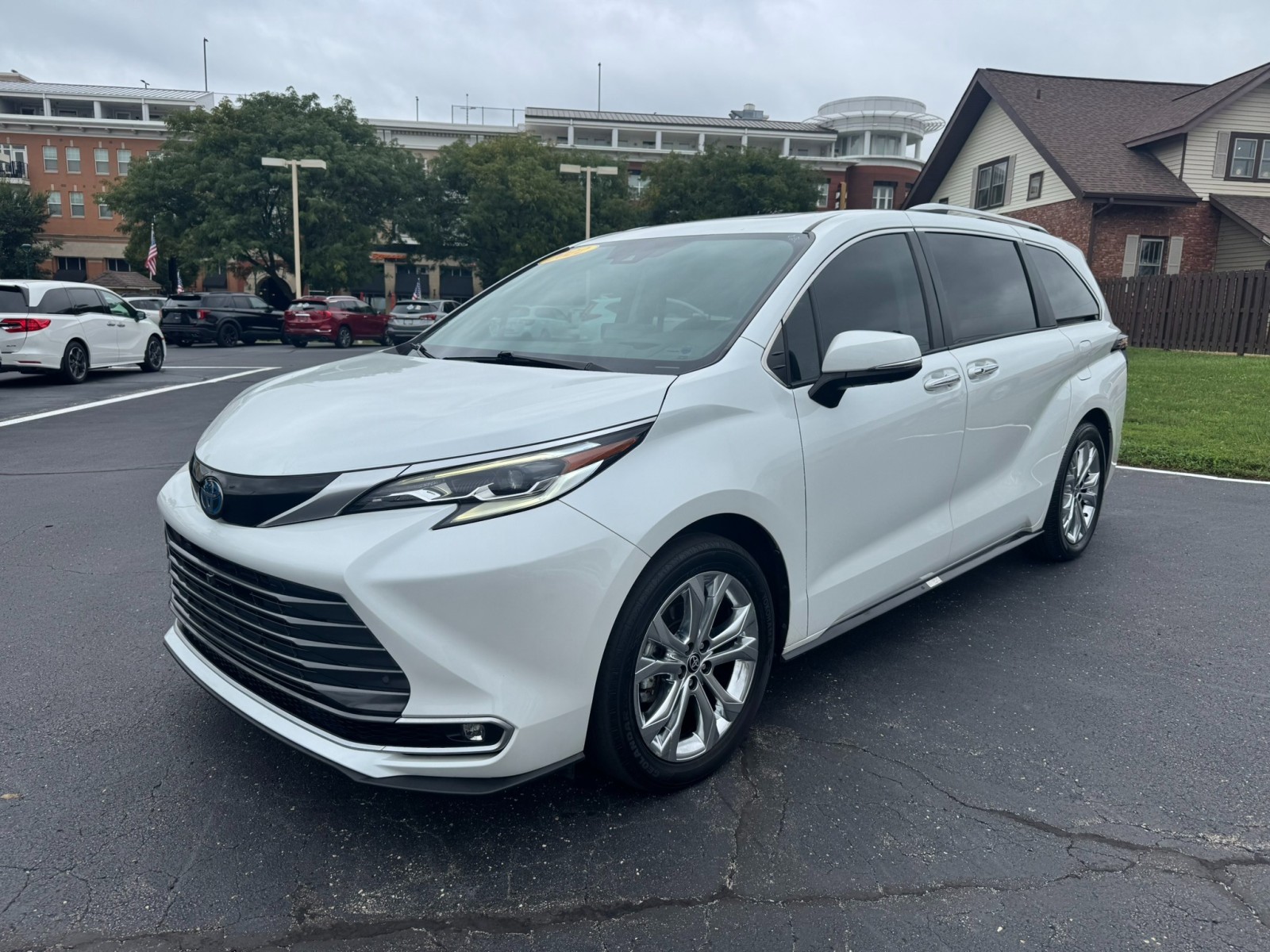 Used 2022 Toyota Sienna Platinum 7 Passenger Van Passenger Van