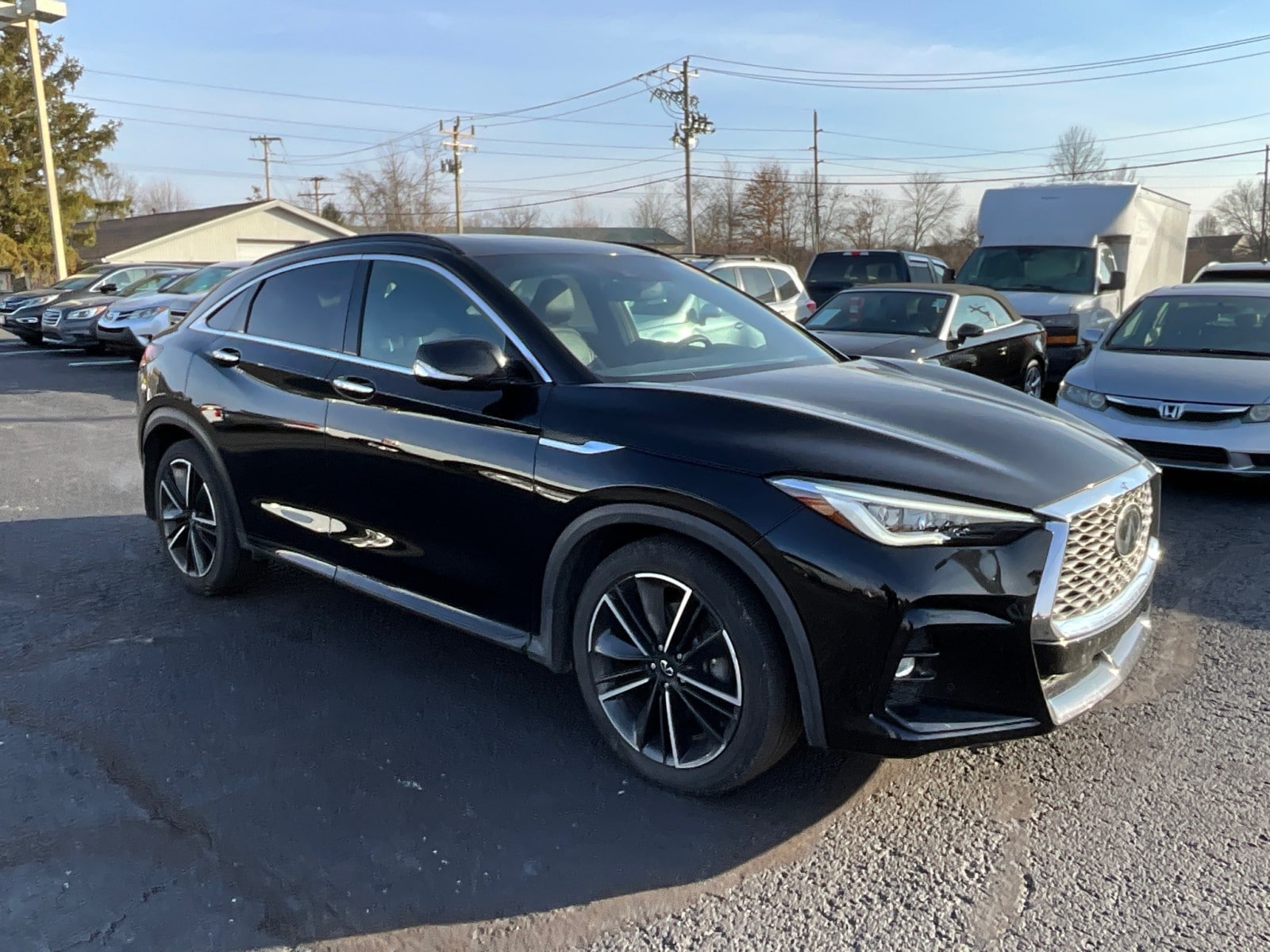 2022 INFINITI QX55 Essential's photo
